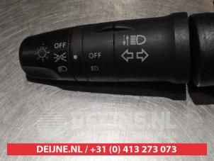 Nissan Primera Licht Schalter O306779 foto 2