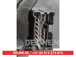 Nissan Primera Licht Schalter O306785 foto 4