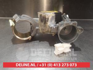 Hyundai Getz Ignition lock + key O334838 photo 2