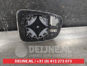 Mazda 2 Spiegelglas links O563044 foto 2
