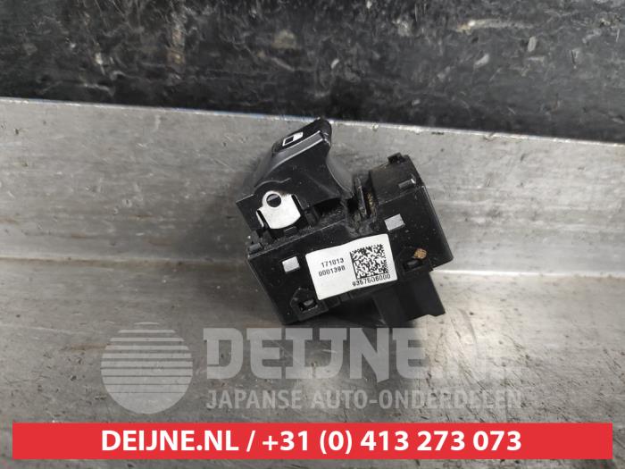 Kia Picanto Elektrisches Fenster Schalter O563050