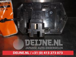 Toyota Rav-4 Kachel Weerstand O368400 foto 4