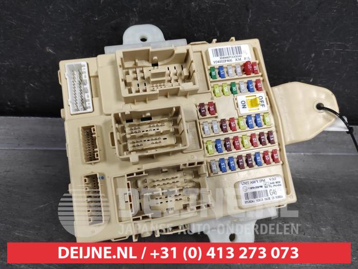 Kia Sorento Fuse box O563100