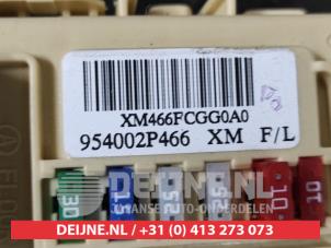 Kia Sorento Zekeringkast O563100 foto 3