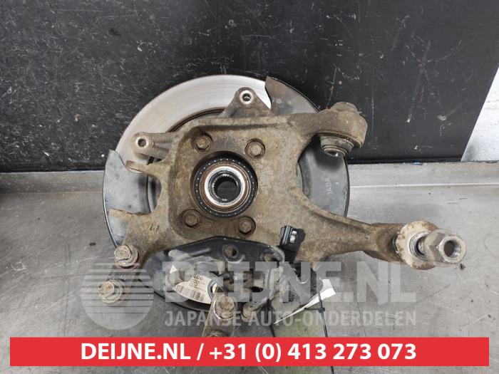 Kia Sorento Knuckle, rear right O563164