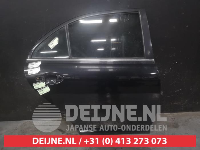 Toyota Avensis Portier 4Deurs rechts-achter O563197