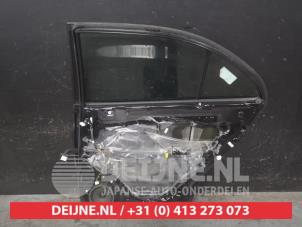 Toyota Avensis Tür 4-türig rechts hinten O563197 foto 3