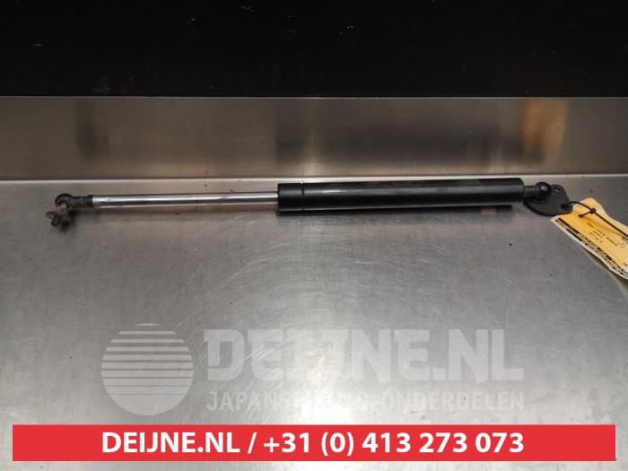 Mitsubishi Pajero Gasdemper rechts-achter O295180