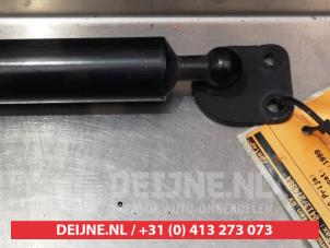 Mitsubishi Pajero Gasdemper rechts-achter O295180 foto 3