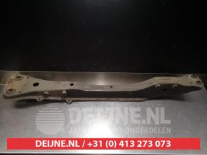 Gebruikte Drager vooras Nissan Maxima QX (CA33) 2.0 V6 24V Prijs € 40,00 Margeregeling aangeboden door V.Deijne Jap.Auto-onderdelen BV