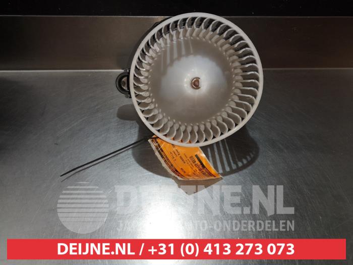 Kia Picanto Heating and ventilation fan motor O367108