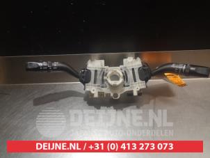 Gebruikte Combischakelaar Stuurkolom Mazda 6 (GG12/82) 2.0i 16V Prijs € 25,00 Margeregeling aangeboden door V.Deijne Jap.Auto-onderdelen BV