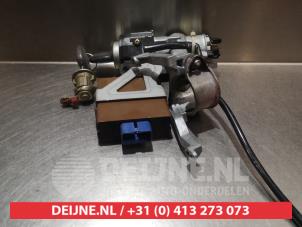 Daihatsu Sirion Zündschloss+Schlüssel O335676 foto 2