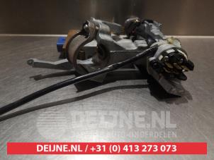 Daihatsu Sirion Zündschloss+Schlüssel O335676 foto 4