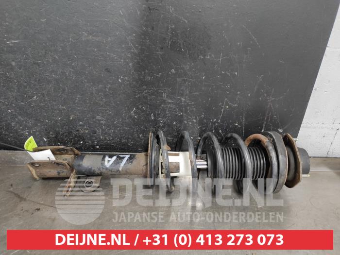 Chevrolet Nubira Stoßdämpferstrebe links hinten O563678