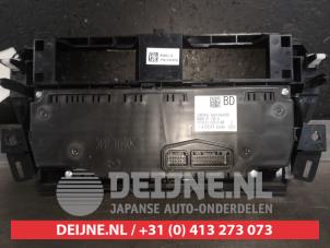 Mazda 3 Heater control panel O563713 photo 2