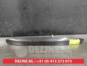 Gebruikte Handgreep Achterklep Suzuki SX4 (EY/GY) 1.6 16V VVT Comfort,Exclusive Autom. Prijs € 50,00 Margeregeling aangeboden door V.Deijne Jap.Auto-onderdelen BV