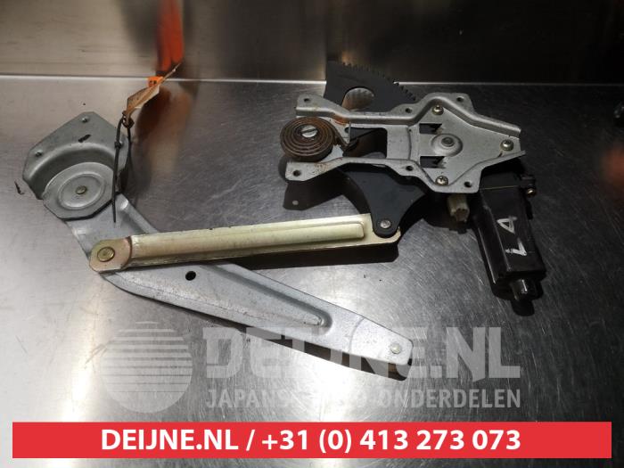 Hyundai Galloper Rear door window mechanism 4-door, left O290349
