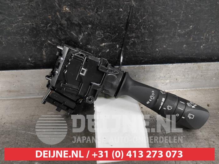 Toyota Auris Ruitenwis Schakelaar O563728