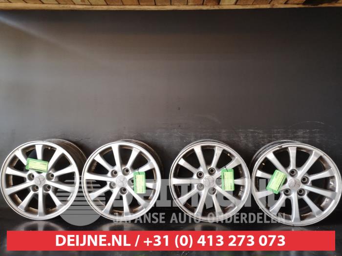 Mitsubishi Grandis Felgen Set O563864