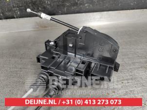 Hyundai Santafe Deurslot Mechaniek 4Deurs links-voor O9990008337 foto 2