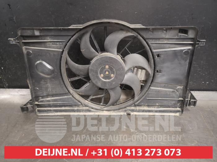 Mazda 3 Kühlgebläsegehäuse O564029