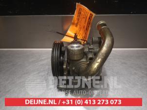 Daihatsu Sirion Power steering pump O331841 photo 2