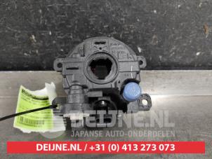 Subaru XV Mistlamp rechts-voor O564321 foto 2