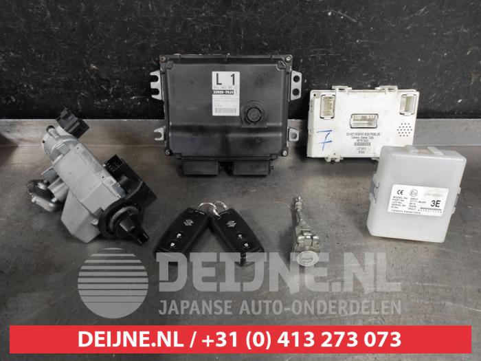 Suzuki SX-4 Slotenset Cilinder (compleet) O564508