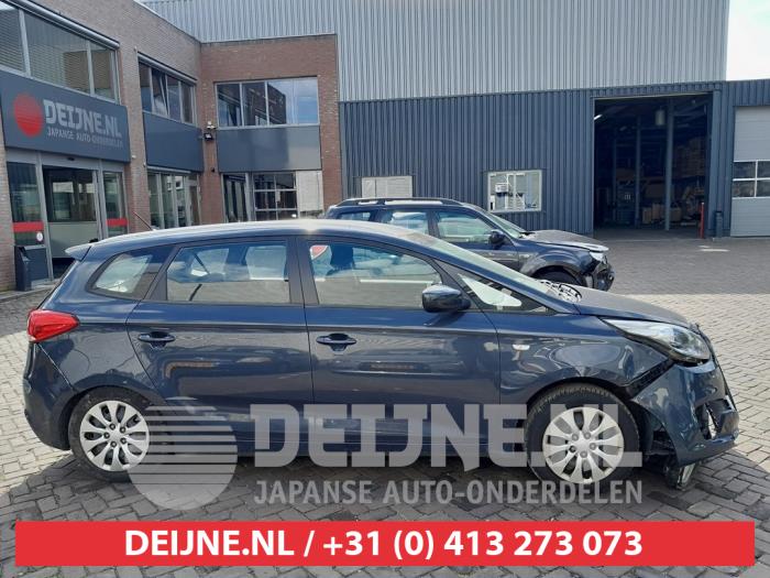 Kia Carens Portierruit 4Deurs rechts-voor O564835