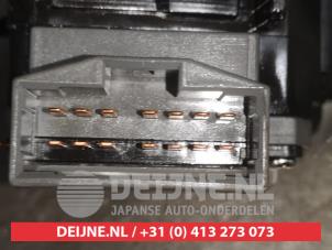 Kia Sportage Ruitenwis Schakelaar O565098 foto 3