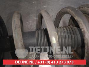 Kia Sportage Stoßdämpferstrebe links vorne O565143 foto 3