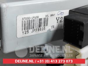 Kia Venga Kachel Bedieningspaneel O565272 foto 3