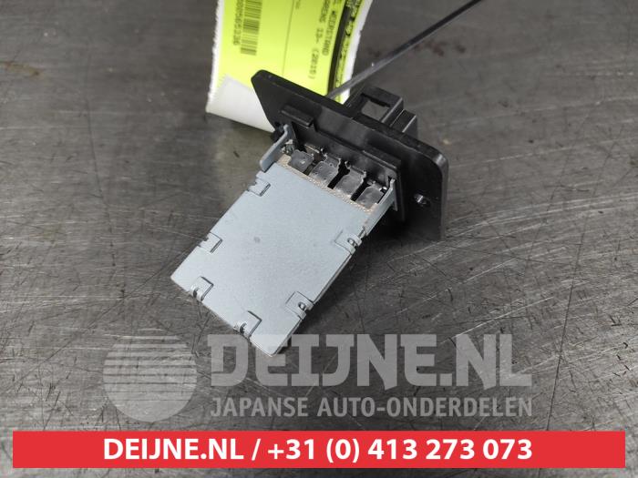 Kia Carens Kachel Weerstand O565336