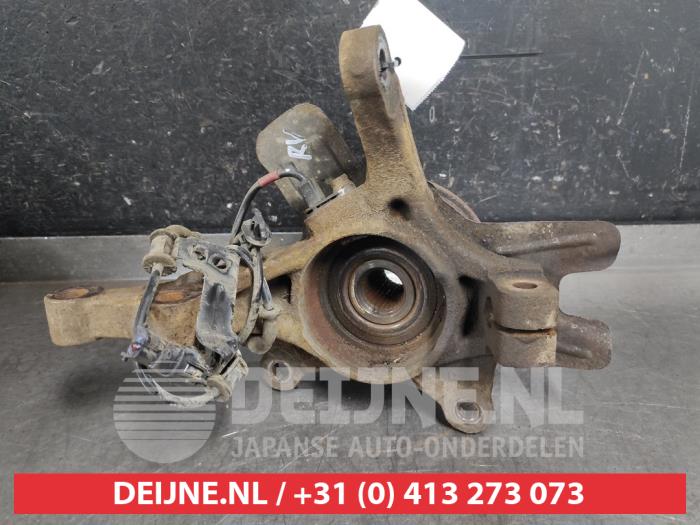 Kia Carens Fusee rechts-voor O565379