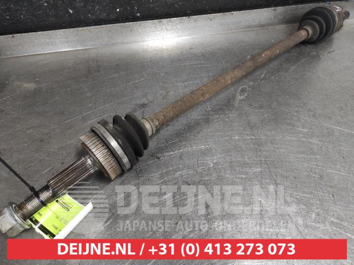 Nissan Qashqai+2 Antriebswelle links hinten O565549