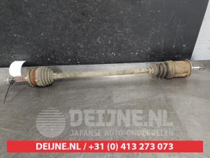 Gebruikte Steekas rechts-achter Honda CR-V (RM) 2.2 i-CTDi 16V Prijs € 50,00 Margeregeling aangeboden door V.Deijne Jap.Auto-onderdelen BV