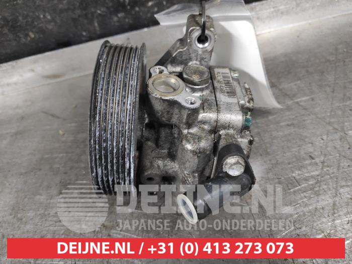 Gebruikte Servopomp Honda CR-V (RM) 2.2 i-CTDi 16V Prijs € 75,00 Margeregeling aangeboden door V.Deijne Jap.Auto-onderdelen BV