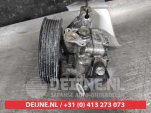 Gebruikte Servopomp Honda CR-V (RM) 2.2 i-CTDi 16V Prijs € 75,00 Margeregeling aangeboden door V.Deijne Jap.Auto-onderdelen BV