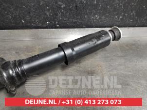 Isuzu D-MAX Stoßdämpfer links vorne O566103 foto 2