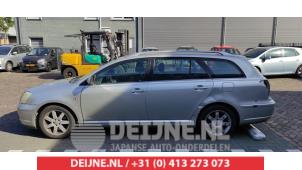 Gebruikte Portierruit 4Deurs links-achter Toyota Avensis Wagon (T25/B1E) 2.0 16V VVT-i D4 Prijs € 20,00 Margeregeling aangeboden door V.Deijne Jap.Auto-onderdelen BV