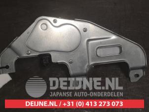 Suzuki SX-4 Scheibenwischermotor hinten O566223 foto 2