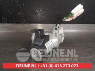 Kia Venga Ignition lock + key O566249 photo 2