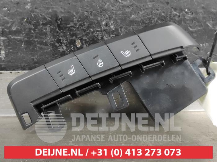 Kia EV6 Sitzheizung Schalter O566287