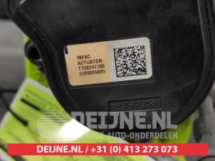Kia EV6 Remklauw (Tang) links-achter O566407 foto 3