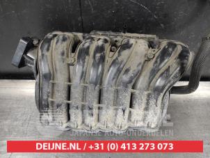 Gebruikte Inlaatspruitstuk Toyota Avensis Wagon (T25/B1E) 2.0 16V VVT-i D4 Prijs op aanvraag aangeboden door V.Deijne Jap.Auto-onderdelen BV