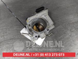 Gebruikte Gasklephuis Toyota Avensis Wagon (T25/B1E) 2.0 16V VVT-i D4 Prijs € 25,00 Margeregeling aangeboden door V.Deijne Jap.Auto-onderdelen BV