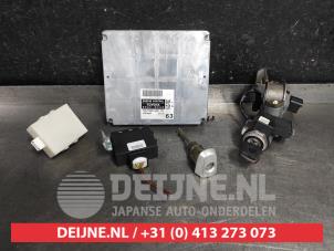 Gebruikte Computer Motormanagement Toyota Avensis Wagon (T25/B1E) 2.0 16V VVT-i D4 Prijs € 125,00 Margeregeling aangeboden door V.Deijne Jap.Auto-onderdelen BV