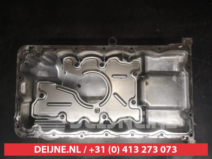 Gebruikte Carterpan Hyundai i20 1.4 CRDi 16V Prijs € 50,00 Margeregeling aangeboden door V.Deijne Jap.Auto-onderdelen BV