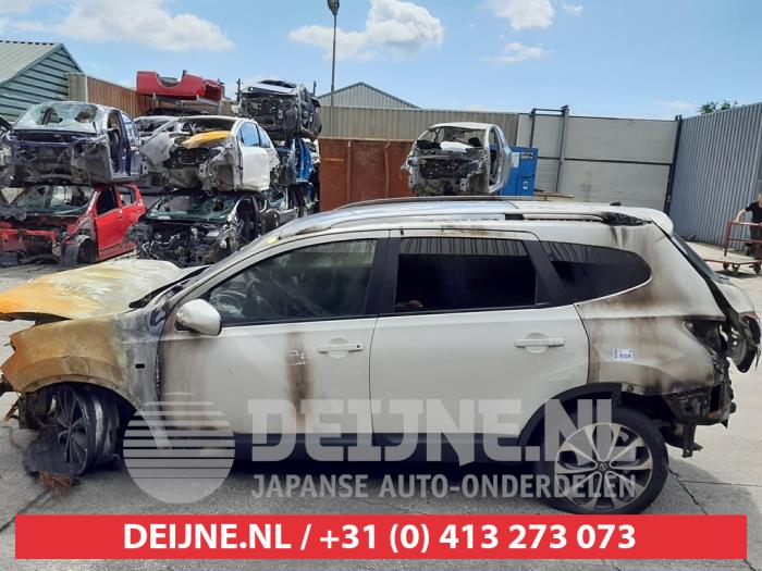 Nissan Qashqai+2 Türscheibe 4-türig links hinten O566678